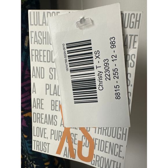 LuLaRoe Christy T Top Casual Stretch Multicolor Geometric Hi-lo Hem Women’s XS - Picture 3 of 7